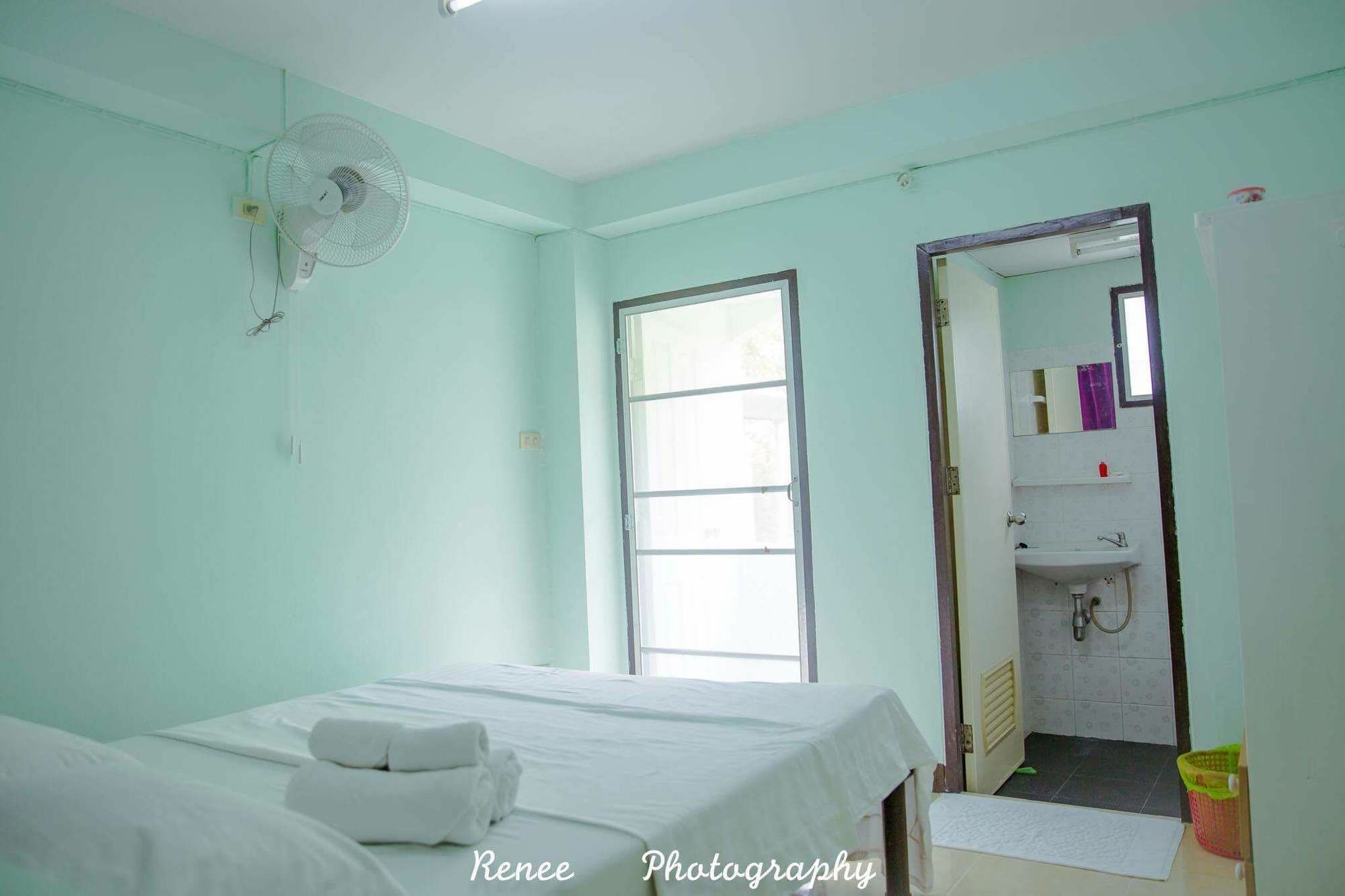Holiday เชียงใหม่ ภายนอก รูปภาพ